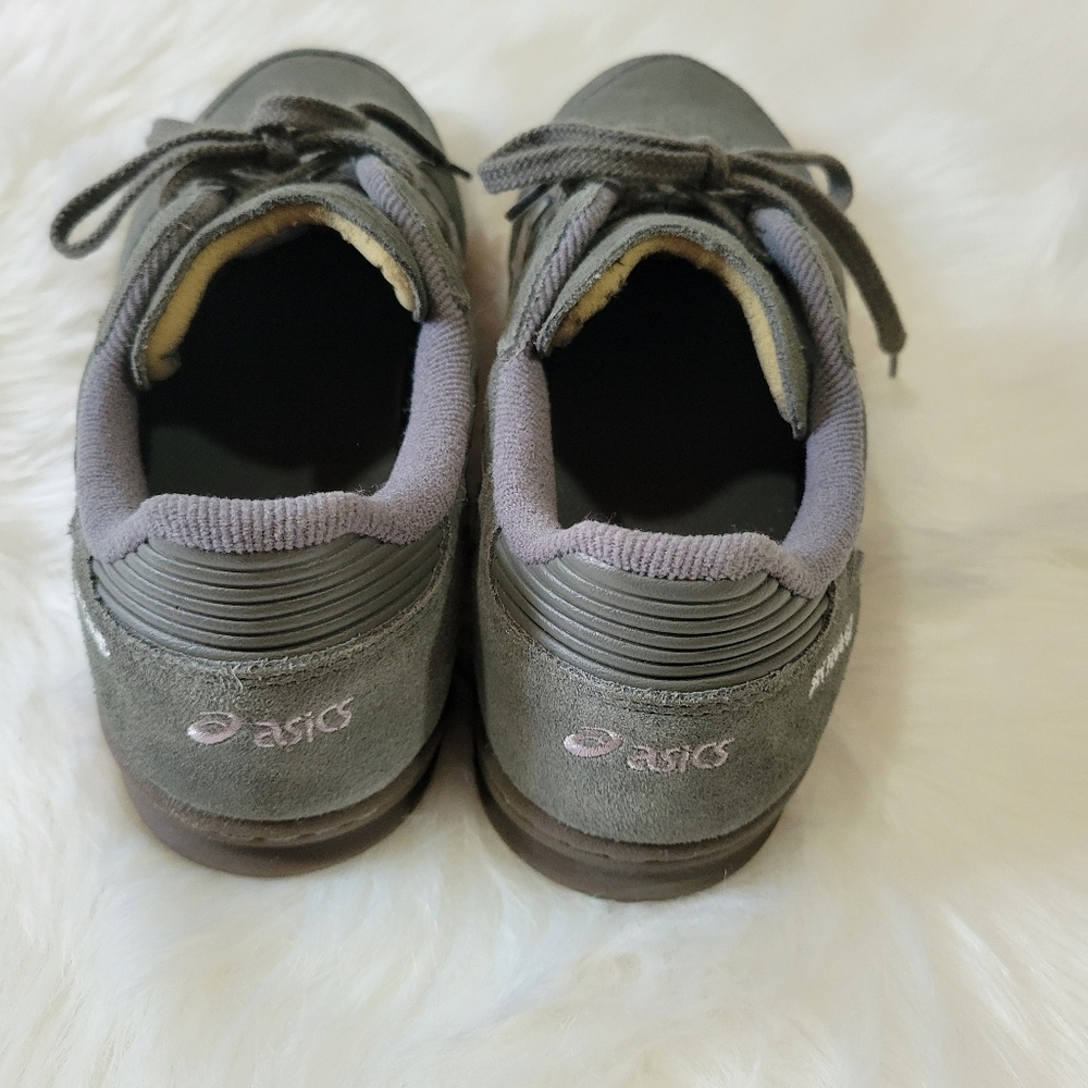 Asics Gray Sneakers Classic Low-Top Design - Picture 6 of 13